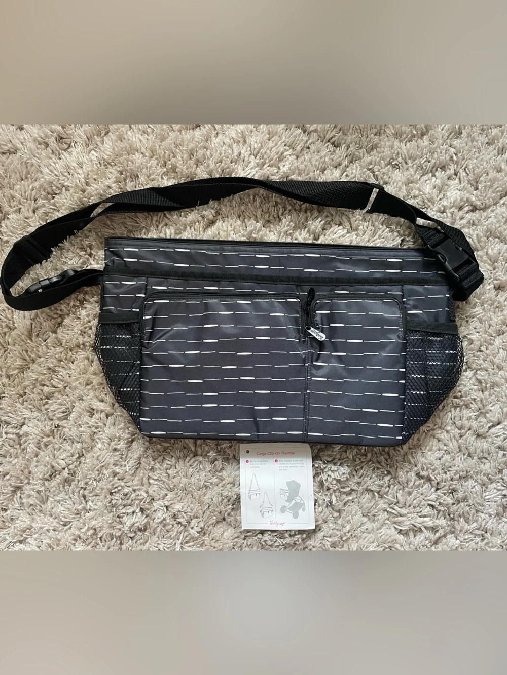 Thirty-one adjustable stroller cargo clip on thermal bag